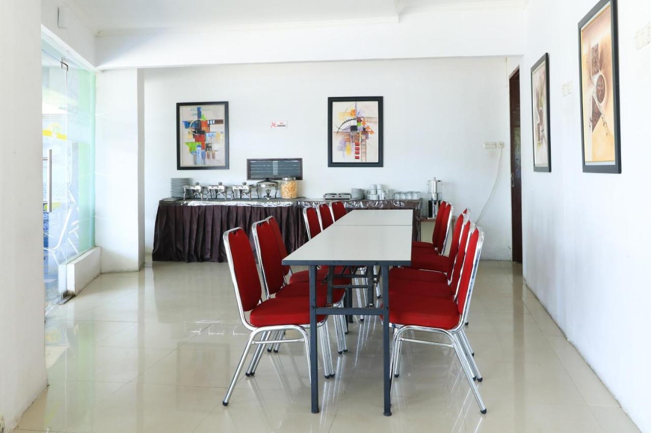 Al-Badar Hotel Syariah Makassar Kültér fotó