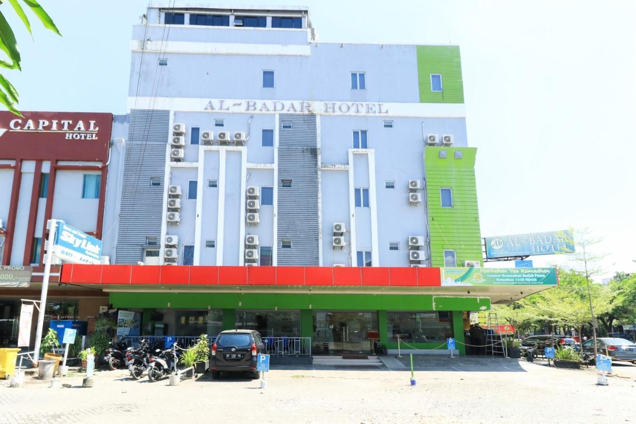 Al-Badar Hotel Syariah Makassar Kültér fotó