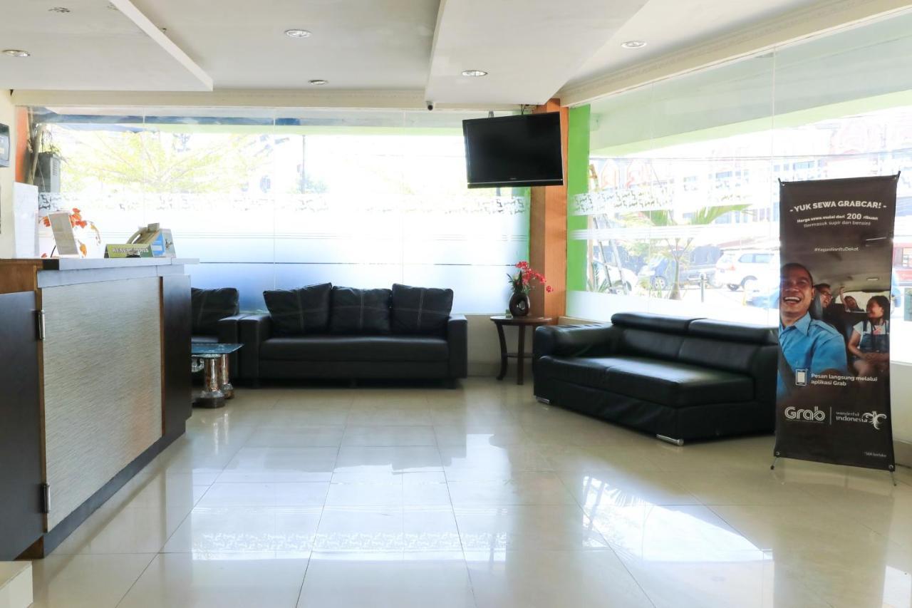 Al-Badar Hotel Syariah Makassar Kültér fotó