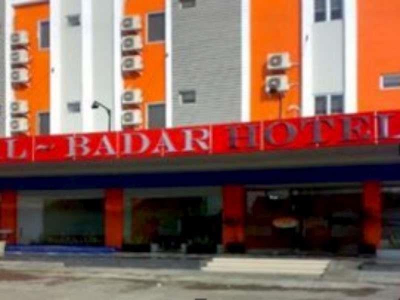 Al-Badar Hotel Syariah Makassar Kültér fotó